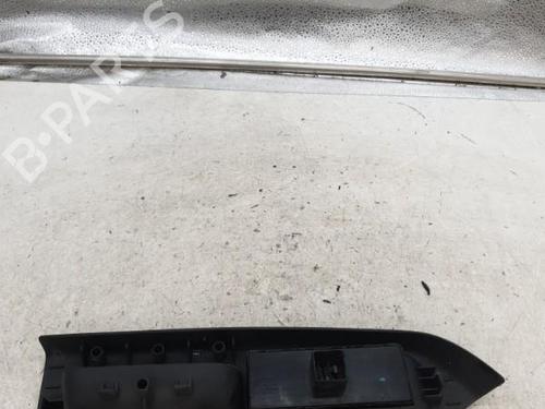 Left front window switch VW TOURAN (1T1, 1T2) 1.9 TDI | BP22867617I27 