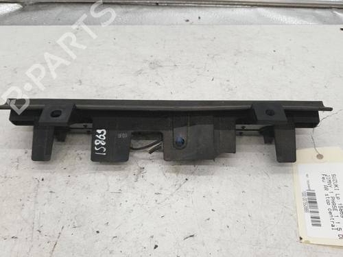 Used Third brake light Third brake light SUZUKI JIMNY Closed Off-Road Vehicle (SN) 1.5 DDiS 4WD (SN415D) (65 hp) 24422163 24422163