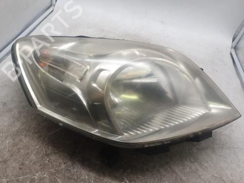 Używane Lampa przednia prawa CITROËN NEMO MPV 1.4 HDi (68 hp) 31712103