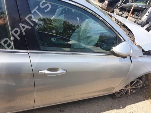 Used Right front door Right front door 37470706 37470706