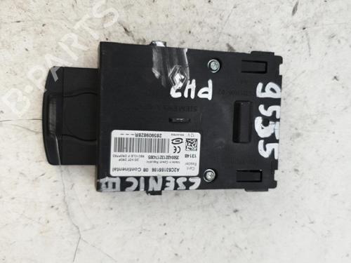 Used Card reader Card reader RENAULT SCÉNIC III (JZ0/1_) 1.5 dCi (110 hp) 22875233 22875233