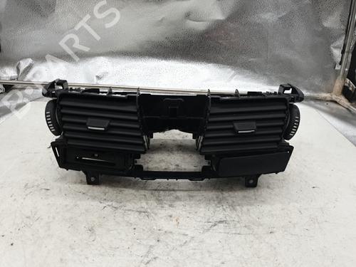 Used Air vent RENAULT LAGUNA III Grandtour (KT0/1) 2.0 dCi GT (KT11, KT1E, KT1N) (178 hp) 24485887