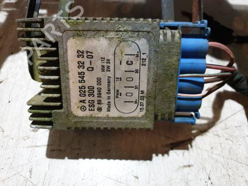 Crossmember MERCEDES-BENZ A-CLASS (W168) A 190 (168.032, 168.132) | BP22883211C162 