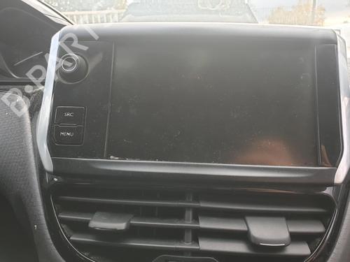 Used Display monitor Display monitor PEUGEOT 208 I (CA_, CC_) 1.2 PureTech 82 (82 hp) 30156078 30156078