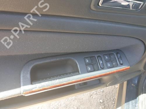 Fensterheberschalter links vorne für VW PASSAT B5.5 (3B3) 1.9 TDI (130 hp) 29621216