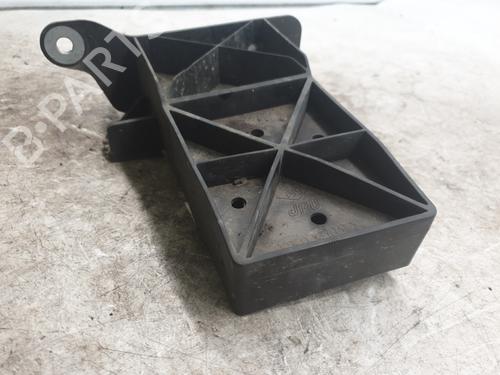 Crossmember RENAULT TWINGO III (BCM_, BCA_) 1.0 SCe 70 (BCMB) | BP30614254C162