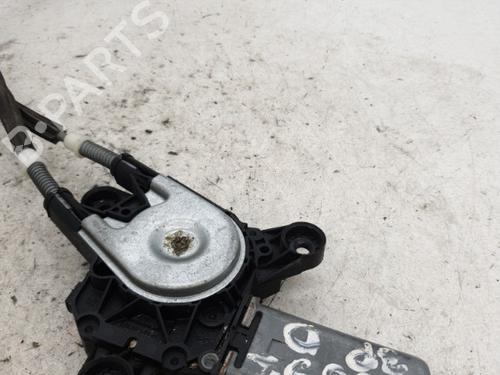 Used Front right window mechanism Front right window mechanism PEUGEOT 306 Hatchback (7A, 7C, N3, N5) 1.9 D (69 hp) 24423185 24423185