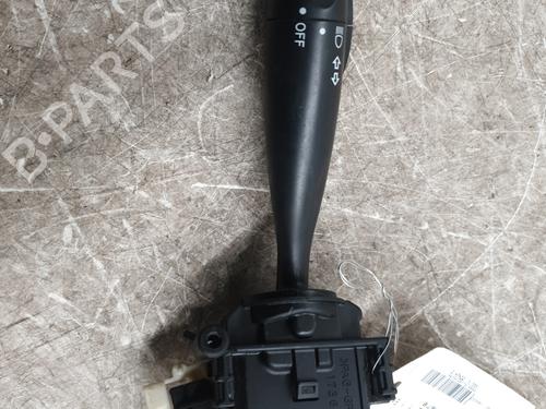 switch-toyota-yaris-_p1_-1999-2000-2001-2002-2003-2004-2005-31827903 main image