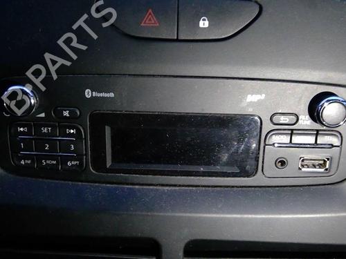 Radio RENAULT CLIO IV (BH_) 1.5 dCi 90 | BP22876535E6 