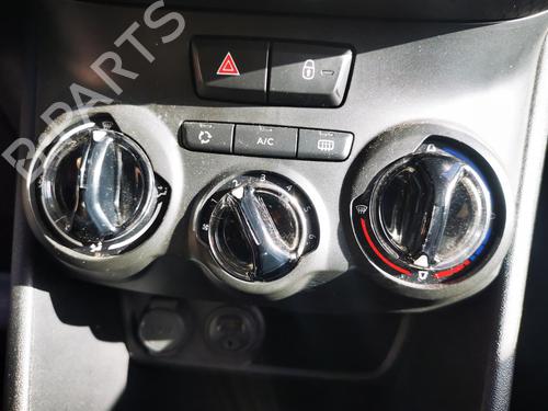 climate-control-peugeot-2008-i-cu_-12-vti-9819611580-2013-22876139 main image