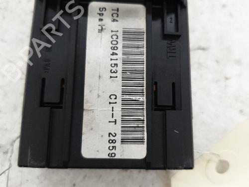 Headlight switch VW GOLF IV (1J1) 1.6 | BP22865751I24 