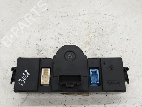 Climate control RENAULT MEGANE II Estate (KM0/1_) 1.5 dCi (KM16, KM1E) | BP24533550I5 
