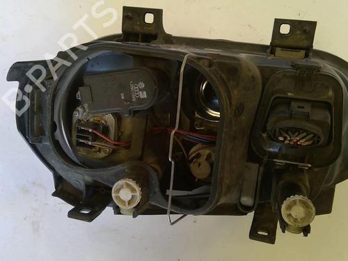 Used Right headlight Right headlight VW GOLF IV (1J1) 1.9 TDI (90 hp) 22886921 22886921