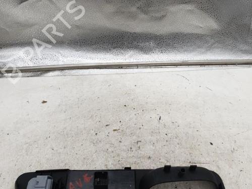 Used Left front window switch VW PASSAT B6 (3C2) 1.9 TDI (105 hp) 22865651