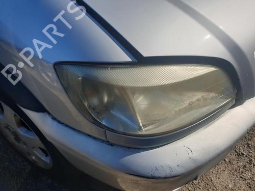 Used Right headlight OPEL ZAFIRA A MPV (T98) 2.2 DTI 16V (F75) (125 hp) 29012819