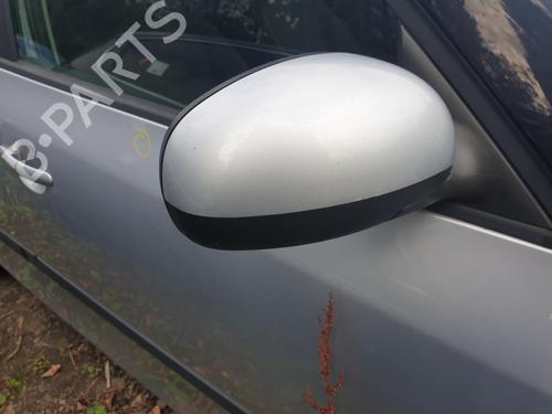 Used Right mirror Right mirror 39044069 39044069