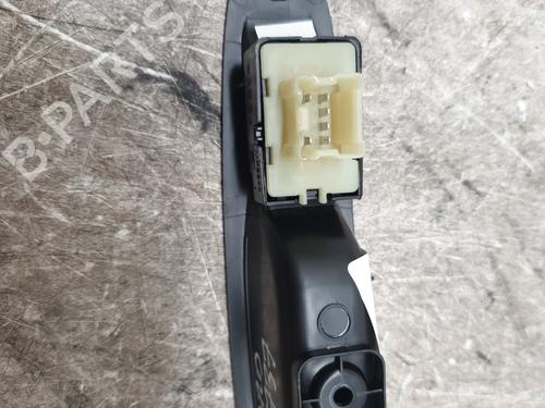 Right rear window switch RENAULT CAPTUR I (J5_, H5_) 1.2 TCe 120 | BP28155637I28 
