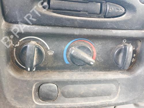 Climate control FORD TRANSIT Van (FA_ _) 2.0 DI (FAE_, FAF_, FAG_) | BP37588105I5 - Image 2