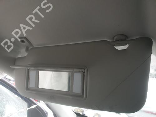 left-sun-visor-renault-kadjar-ha_-hl_-2015-31378966 main image