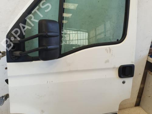 Used Left front door RENAULT MASTER II Platform/Chassis (ED/HD/UD) 2.5 dCi 100 (ED4V, ED8V) (99 hp) 22874374