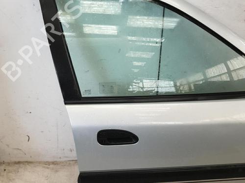 Used Right front door RENAULT SAFRANE II (B54_) 2.2 dT (B54G) (113 hp) 22884457
