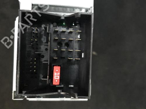 Used Radio Radio CITROËN C3 II (SC_) 1.4 HDi 70 (SC8HZC, SC8HR0, SC8HP4) (68 hp) 22885617 22885617