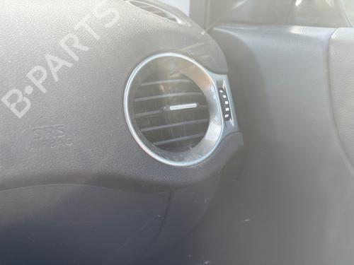Air vent RENAULT KOLEOS I (HY_) 2.0 dCi (HY0K) | BP40016068I21 - Image 3