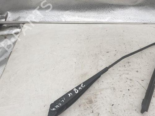 Front windshield wiper arm PEUGEOT 208 I (CA_, CC_) 1.0 VTi | BP22867358C143 