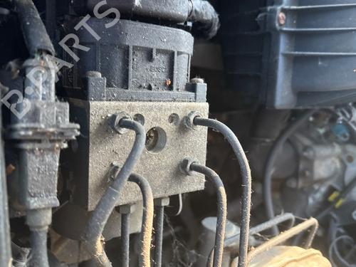 Used ABS pump ABS pump PEUGEOT 406 Break (8E/F) 1.8 16V (110 hp) 40597183 40597183