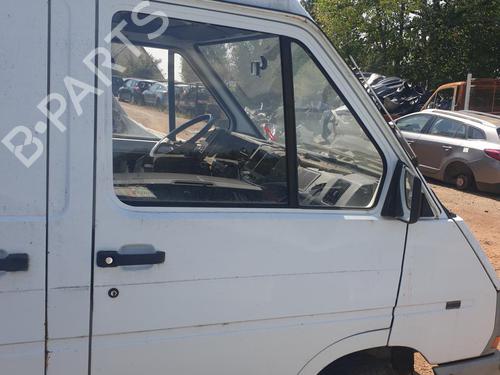 Used Right front door Right front door 38007298 38007298