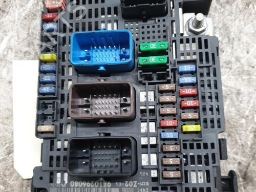 Caja reles / fusibles RENAULT EXPRESS Box Body/MPV 1.5 Blue dCi 95 (F6AB) (95 hp) 30929621