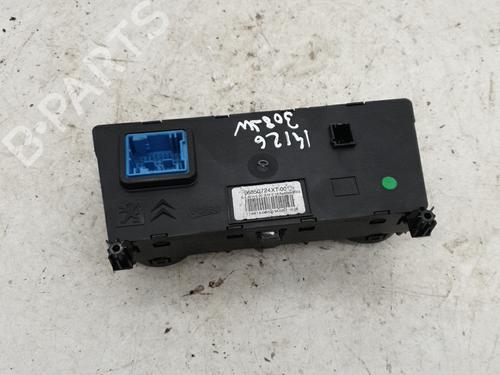Climate control PEUGEOT 308 SW I (4E_, 4H_) 1.6 HDi | BP24485871I5 