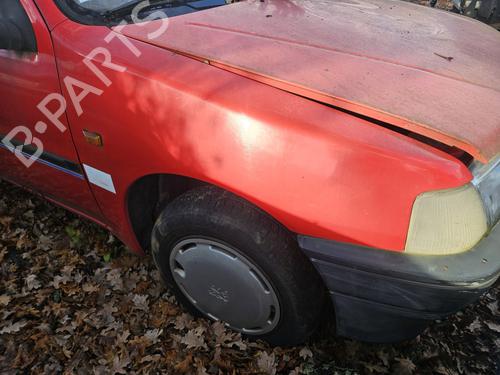 Forskærm Højre Forskærm Højre PEUGEOT 106 II (1A_, 1C_) 1.0 i (50 hp) 30575898 30575898