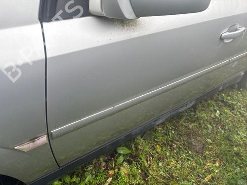 Used Left front door Left front door OPEL VECTRA C GTS (Z02) 1.9 CDTI (F68) (150 hp) 40444037 40444037