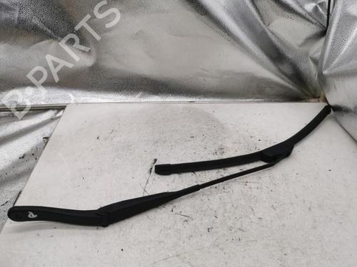 Used Front windshield wiper arm DACIA DUSTER (HS_) 1.5 dCi (HSMC) (107 hp) 22878256