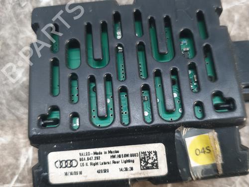 interior-roof-light-audi-q5-8rb-2008-2009-2010-2011-2012-2013-2014-2015-2016-2017-2018-2019-33957708 main image