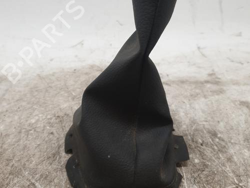 Used Shift knob Shift knob DACIA LODGY (JS_) 1.2 TCe (JSAY, JSM0) (115 hp) 25598276 25598276
