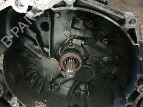 Gearbox OPEL MERIVA A MPV (X03) 1.7 CDTI (E75) | BP22884235M3 