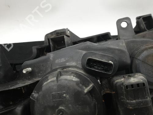 Used Right headlight Right headlight RENAULT MEGANE II (BM0/1_, CM0/1_) 1.5 dCi (BM0F, BM0T, BM2B, CM0F, CM0T) (82 hp) 22872313 22872313