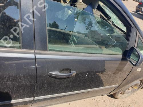 Used Right front door Right front door 37526818 37526818