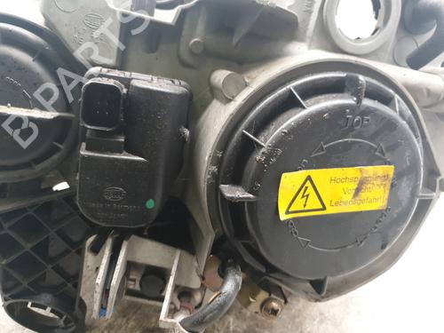 Used Right headlight Right headlight MERCEDES-BENZ CLK (C208) CLK 230 Kompressor (208.347) (193 hp) 30514048 30514048