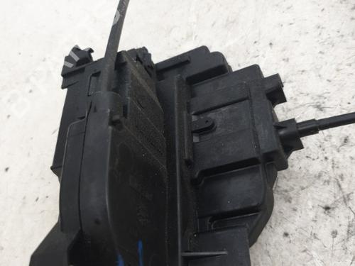 Rear right lock RENAULT CLIO III (BR0/1, CR0/1) 1.2 16V (BR0P, CR0P) | BP24486028C99 