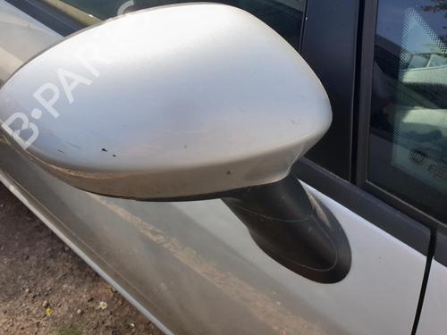 Used Right mirror Right mirror 37410720 37410720