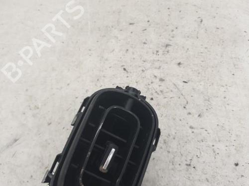 Used Air vent Air vent CITROËN C3 III (SX) 1.2 THP 110 (SXHNPS, SXHNZT, SXHNZ6) (110 hp) 27863570 27863570