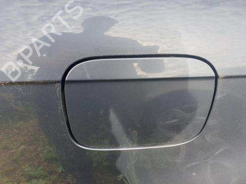 Used Fuel flap Fuel flap 37036588 37036588