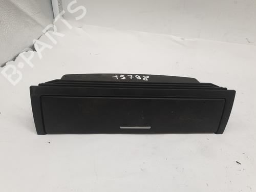 ashtray-bmw-3-coupe-e46-1998-1999-2000-2001-2002-2003-2004-2005-2006-27981874 main image