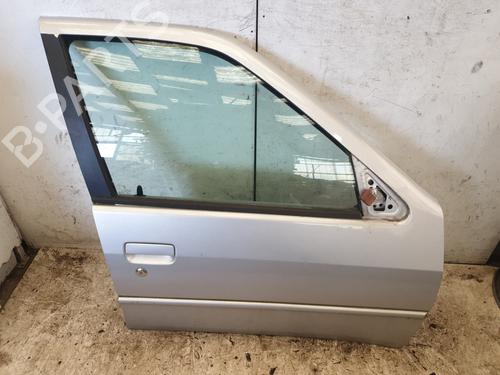 Used Right front door PEUGEOT 306 Hatchback (7A, 7C, N3, N5) 2.0 HDI 90 (90 hp) 29896362