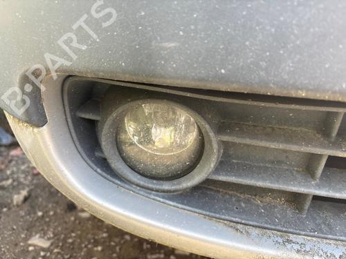 Used Right front fog light Right front fog light RENAULT SCÉNIC II (JM0/1_) 1.5 dCi (JM0F) (82 hp) 39761373 39761373