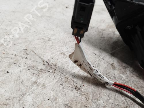 Used Left tailgate light Left tailgate light RENAULT CLIO IV (BH_) 0.9 TCe 90 (BHNF, BHMA, BHMH, BHJK, BHJR) (90 hp) 22869606 22869606