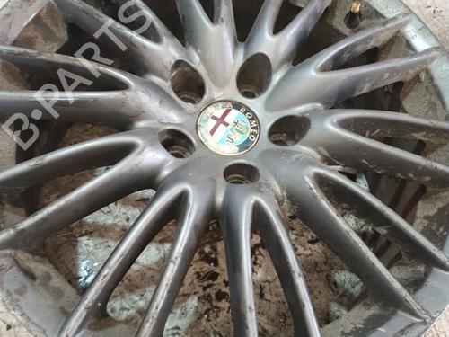 rim-alfa-romeo-giulietta-940_-2010-2011-2012-2013-2014-2015-2016-2017-2018-2019-2020-32343972 main image